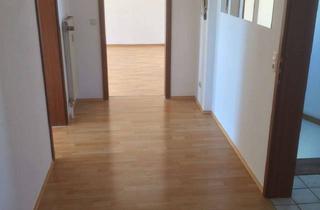 Wohnung mieten in Ringstr. 3a, 92271 Freihung, 3 Zimmer Wohnung mit Balkon