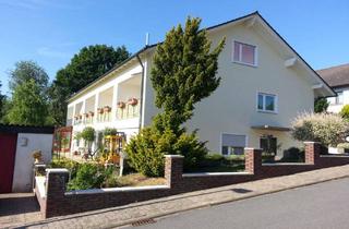 Wohnung mieten in 63906 Erlenbach, möbliertes Zimmer 18m² in großer Wohnung - WG für Referendare, Studenten usw.