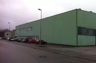 Büro zu mieten in Franz-Grötz-Str., 76571 Gaggenau, Speditions-, Produktions- & Logistikhallen mit Büro- und Freiflächen