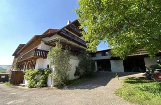 Immobilie kaufen in 79777 Ühlingen-Birkendorf, Landwirtschaftlicher Hof mit großzügigem Landhaus in traumhafter, leicht erhöhter Lage