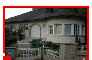 Villa kaufen in 66119 Saarbrücken, Luxuxsvilla in repräsentiver Wohnlage, direkt hinter der Grenze in Alsting