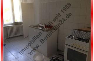 Wohnung mieten in 12059 Berlin, nach Baumaßnahmen Bezug nach Sanierung +2er WG geeignet + 2 Balkone