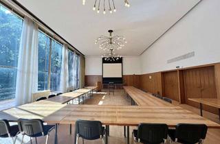 Immobilie mieten in 42651 Solingen-Mitte, Großzügiger historischer Festsaal der denkmalgeschützten alten IHK