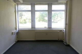 Büro zu mieten in Rövertannen 21, 18273 Güstrow, Günstige Bürofläche mit viel Tageslicht
