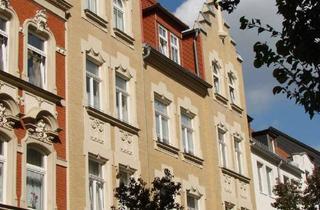 Wohnung mieten in Schillerstraße 27, 06712 Zeitz, Charmante Altbauwohnung frei!