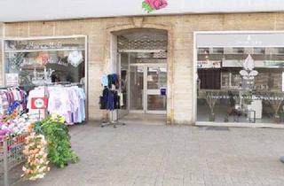 Geschäftslokal mieten in 46045 Oberhausen, Ladenlokal/e mit großen Schaufenstern in Oberhausen