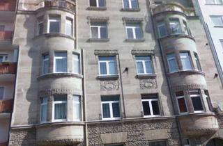 Wohnung kaufen in Fürtherstr. 322, 90429 Muggenhof, Wunderschönes Dachgeschoss mit Baugenehmigung zum Ausbau von 2 Maisonettewohnungen in U-Bahnnähe