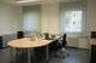 Büro zu mieten in Am Flughafen 12a, 87766 Memmingerberg, Mieten, wo andere in den Urlaub starten - Büroflächen am Flughafen Memmingen