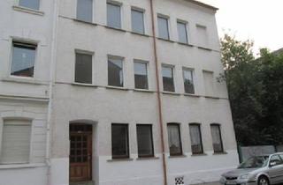 Mehrfamilienhaus kaufen in 08451 Crimmitschau, Mehrfamilienhaus in zentraler Lage in Crimmitschau im Kreis Zwickau mit Garten zu verkaufen.