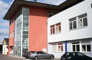 Büro zu mieten in Abraham-Von-Schönberg-Str., 09599 Freiberg, Kleines Büro in gepflegtem Appartementhaus