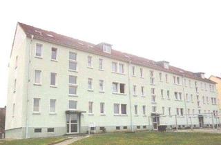 Anlageobjekt in Lange Straße, 04617 Starkenberg, !!! Top - Gemütlich vermietete 1,5-Zi.-DG-Wohnung mit Fernsicht, inkl. Stellpl. !!!