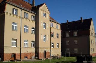 Wohnung mieten in Karl-Liebknecht-Straße, 08427 Fraureuth, 2-Raum Wohnung in Fraureuth!