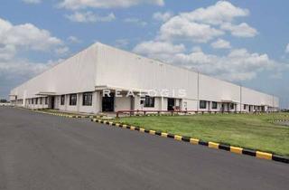 Gewerbeimmobilie mieten in 56170 Bendorf, Provisionsfrei: Ca. 15.000 qm Lager / Produktion | Rampen und ebenerdig | Ca. 4,40 bis 6,70 qm