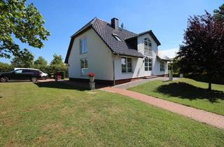Haus kaufen in 17291 Nordwestuckermark, ALLES NEU-EINZIEHEN FERTIG, HOCHWERTIGES 3 Familien Landhaus direkt am SEE, BOOTSSTEG, BOOT, Video