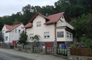 Haus kaufen in Waldenburger Str. 22, 09350 Lichtenstein, Zweifamilienhaus in ruhiger Waldrandlage!!!