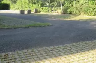 Garagen mieten in Brühl, 08412 Werdau, ** Stellplätze in Werdau unweit Zentrum zu vermieten **