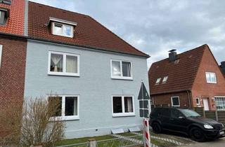 Mehrfamilienhaus kaufen in Brüggemannstraße 51, 25813 Husum, Mehrfamilienhaus mit 3 festvermieteten Wohnungen, neuer Preis!