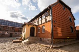 Haus kaufen in 39343 Ivenrode, Nachhaltigkeit trifft auf Vielseitigkeit:Autarker 4-Seiten-Hof mit Land+ertragreicher Solaranlage