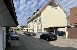 Wohnung kaufen in Gartenstrasse, 73760 Ostfildern, Gut gedämmte & gehoben ausgestattete 2,5 Zi.-Whg. in kleinem MFH (Baujahr 2003) in Scharnhausen