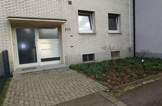 Wohnung kaufen in Dorstener Straße 264, 46145 Tackenberg, Nur 195.000 € für 80 m² helle 3-Zimmer-Wohnung mit Balkon im EG in Oberhausen-Sterkrade, neben LIDL