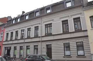 Wohnung kaufen in 41460 Neuss, Provisionsfrei! Neuss-Stadtgartennähe: Charmante, vermietete Dachgeschosswohnung mit TG-Stellplatz