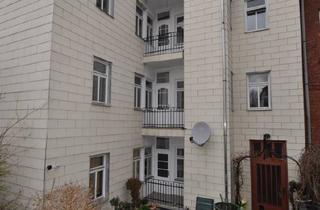 Wohnung kaufen in 98527 Suhl, 5-Zimmerwohnung in einem Altbau in der Innenstadt!