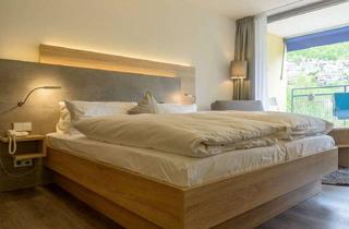 Wohnung kaufen in 72574 Bad Urach, Hotel Graf Eberhard - Ideale Kapitalanlage mit 4 % Rendite