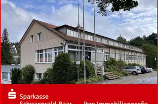 Gewerbeimmobilie kaufen in 78089 Unterkirnach, Attraktives Betriebsgebäude mit großem Parkplatz