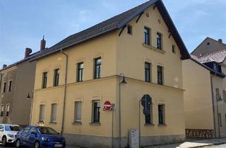 Wohnung kaufen in 04600 Altenburg, 3 Raum Dachgeschoß mit Stellplatz und Balkon - Kapitalanlage - vermietet
