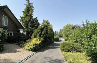 Haus kaufen in 53757 Sankt Augustin, SANKT AUGUSTIN-NIEDERBERG, toller BUNGALOW mit 3-4 Zimmern, ca. 130 m² Wfl., großer Garten, Garage