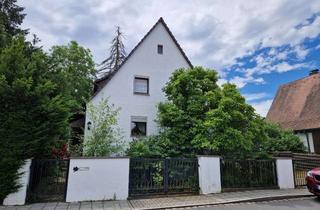 Einfamilienhaus kaufen in Welfenstraße, 90475 Altenfurt, Romantisches Einfamilienhaus in Fischbach in sehr guter Lage