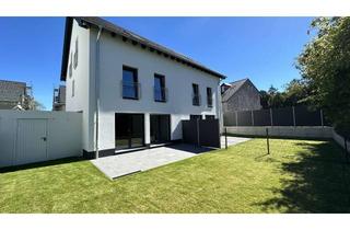 Haus kaufen in Irene-Hermanns-Weg, 52223 Stolberg (Rheinland), Breinig: Familienfreundliche Niedrigenergie-DHH