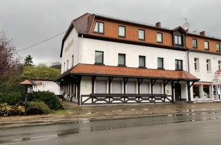 Mehrfamilienhaus kaufen in 66687 Wadern, Wadern-Büschfeld, ehem. Hotel + 6 Garagen, Umbau zu Mehrfamilienhaus möglich