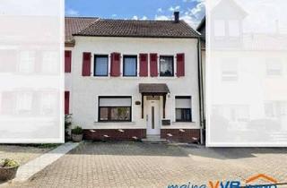 Haus kaufen in 66763 Dillingen/Saar, Renovierungsbedürftiges 1-2 Familienhaus mit Garten und Garage in Pachten