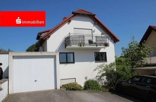 Haus kaufen in 63549 Ronneburg, Feldrandlage * 3 Wohneinheiten * neue Heizung aus 2024