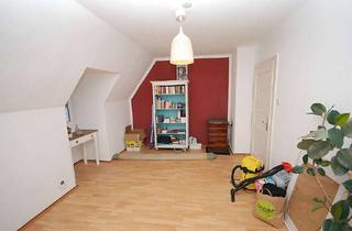 Wohnung kaufen in 87700 Memmingen, Top Lage!!!2,5 Zi-Dachgeschosswohnung in Memmingen