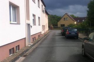 Wohnung mieten in Eisenweg, 38350 Helmstedt, 3 Zimmerwohnung in ruhiger Lage mit Gartenmitbenutzung in Helmsted-Emmerstedt