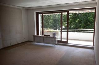 Wohnung kaufen in Leher Heerstraße, 28359 Bremen, Horn Lehe ruhige 3 Zimmerwohnung mit Sonnen-Loggia und Aufzug