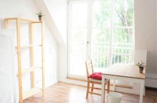 WG-Zimmer mieten in Waldfriedhofstraße, 81377 München, Traumhaftes Dachgeschoss Zimmer mit Balkon in englischer 7er-Zweck-WG am Westpark