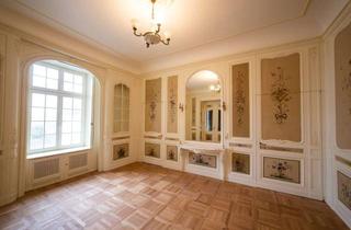 Wohnung kaufen in 42389 Langerfeld-Beyenburg, Gartenwohnung in historischer Villa...