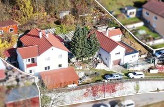 Haus kaufen in 93152 Nittendorf, 2 ZFH auf großem Grundstück mit Entwicklungspotential