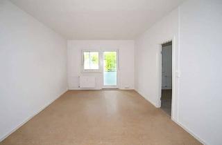 Wohnung mieten in August-Bebel-Straße, 06295 Lutherstadt Eisleben, Schöne 3-Raumwohnung mit vollverglastem Balkon