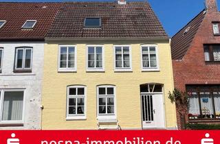Haus kaufen in 25840 Friedrichstadt, Denkmalgeschütztes Stadthaus mit Nebengebäude und Innenhof unmittelbar am historischen Marktplatz