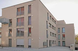 Wohnung kaufen in Prof.-Schwenkel-Straße 11, 72584 Hülben, 3,5-Zimmer-Refugium mit Loggia und modernstem Neubaustandard
