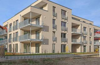 Wohnung kaufen in Prof.-Schwenkel-Straße 11, 72584 Hülben, Ihr Traum vom Eigenheim: Lichtdurchflutete 3,5 Zimmerwohnung in Hülben