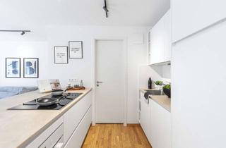 Wohnung kaufen in Marktstraße 20/24, 71384 Weinstadt, Sofort einziehen - Moderne Dachgeschoss-Maisonette umarmt von Weinbergen und Flussläufen