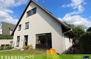 Mehrfamilienhaus kaufen in 22926 Ahrensburg, - Kapitalanlage - Zentral gelegenes Mehrfamilienhaus mit 5 Wohn- und Gewerbeeinheiten in Ahrensburg