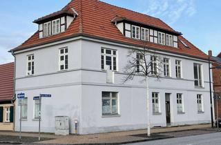Haus kaufen in Clara-Zetkin-Str. 23, 19288 Ludwigslust, MFH in Ludwigslust Leerstehend