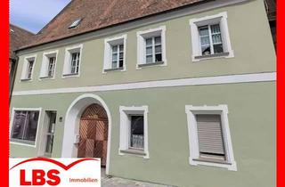Haus kaufen in 92237 Sulzbach-Rosenberg, GUTE KAPITALANLAGE mit Denkmalschutz, WOHN-UND GESCHÄFTSHAUS in der Altstadt von Sulzbach-Rosenberg