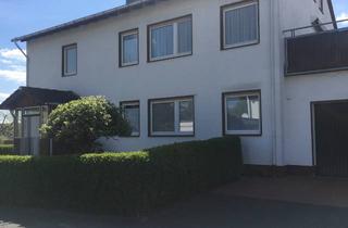 Haus kaufen in Ahornweg, 37269 Eschwege, Zweifamilienhaus mit großem Garten